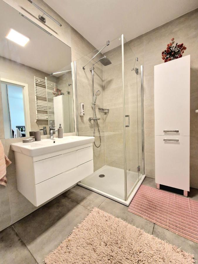 Nadmorskie Tarasy Apartament&Spa 코워브제크 외부 사진